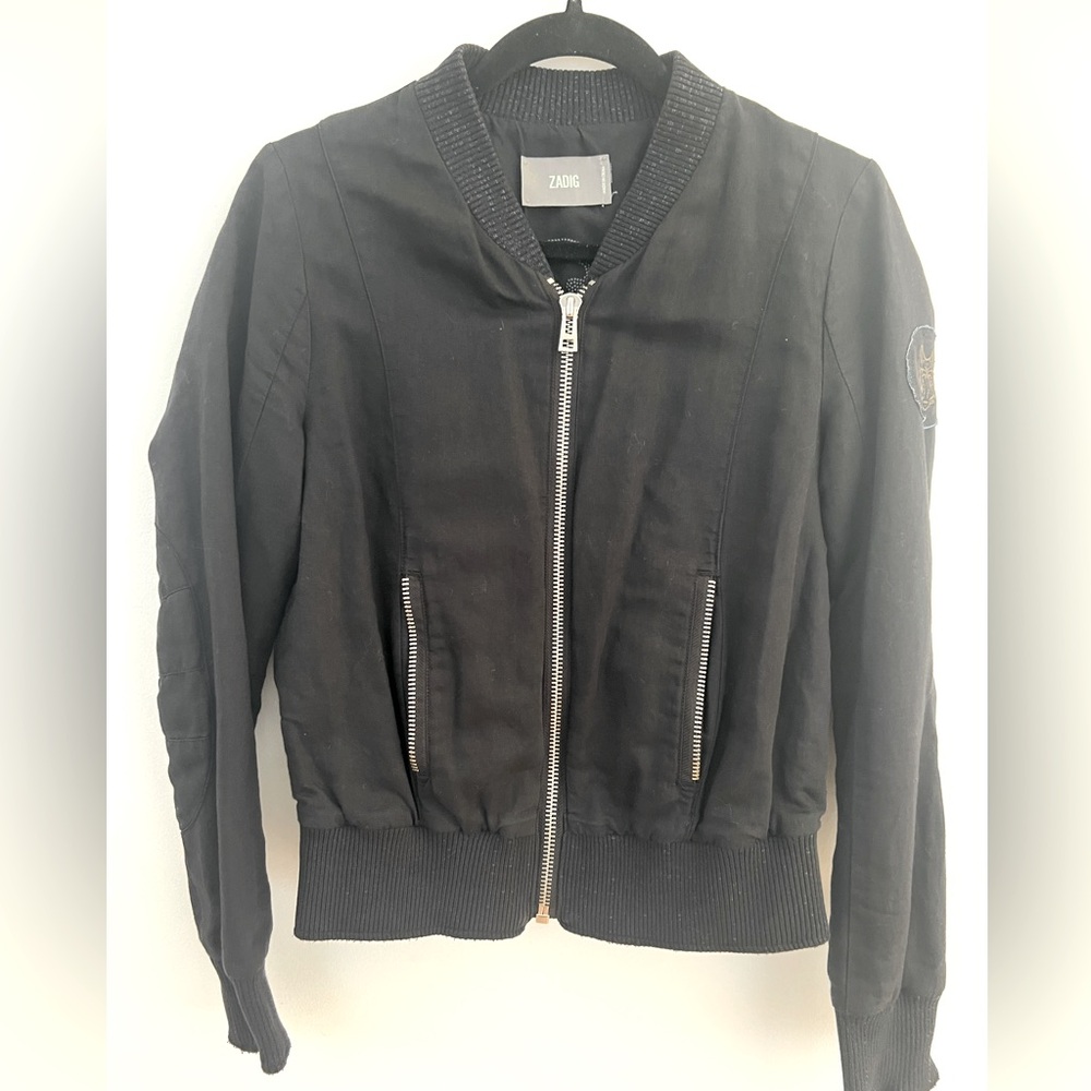 Cropped moto jacket with patches and zipper detail